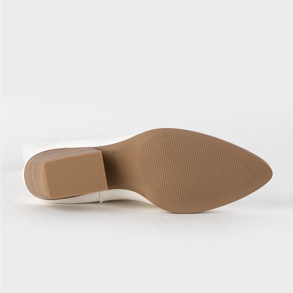 White cowboy boots - Picture 9 of 9